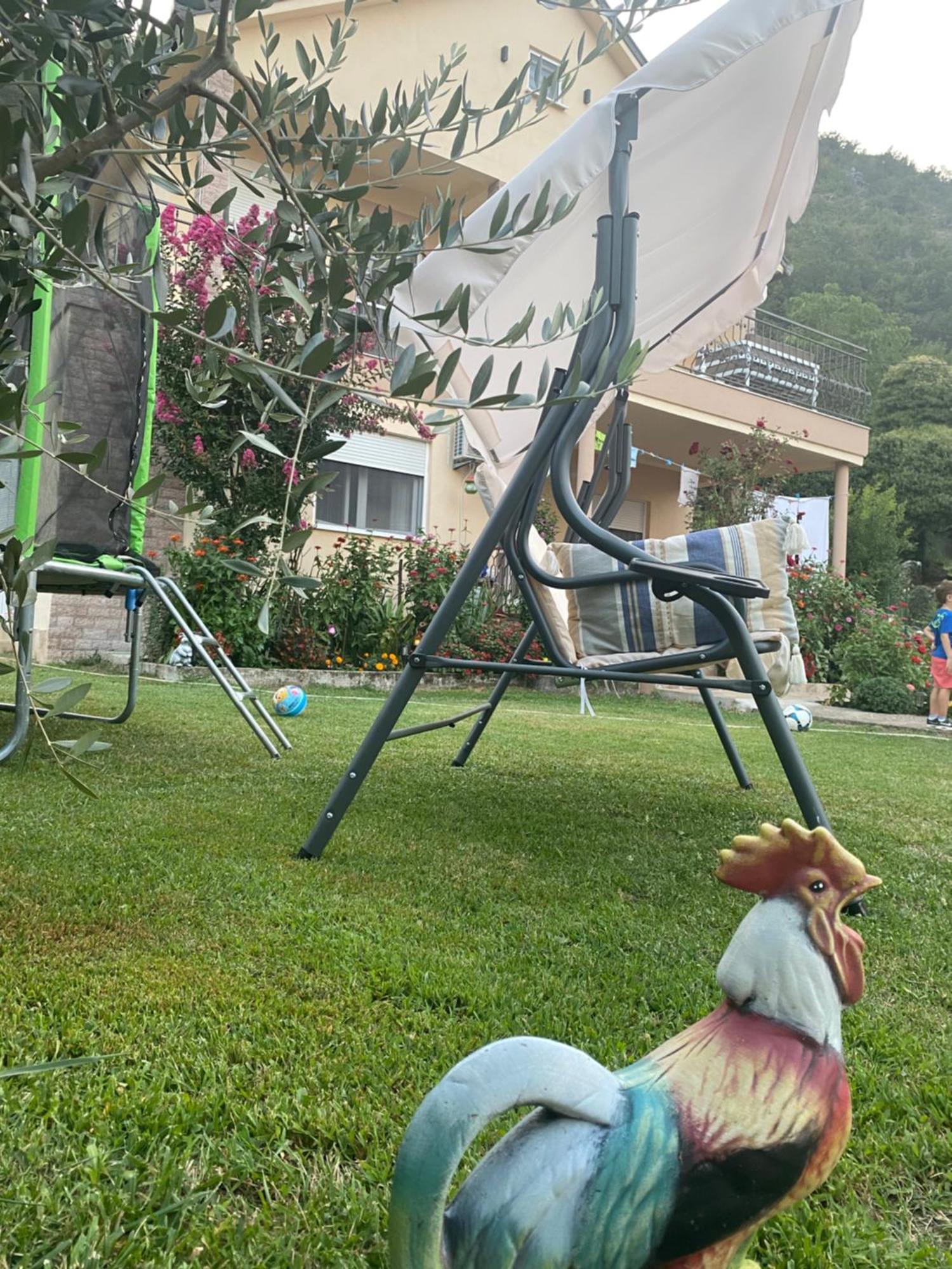 Village House Dunja เวียร์ปาซาร์ ภายนอก รูปภาพ